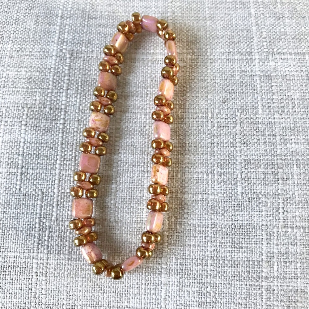 Rose Gold Minimalist Stretch Bracelet Beaded Pink - Picture 3 of 4